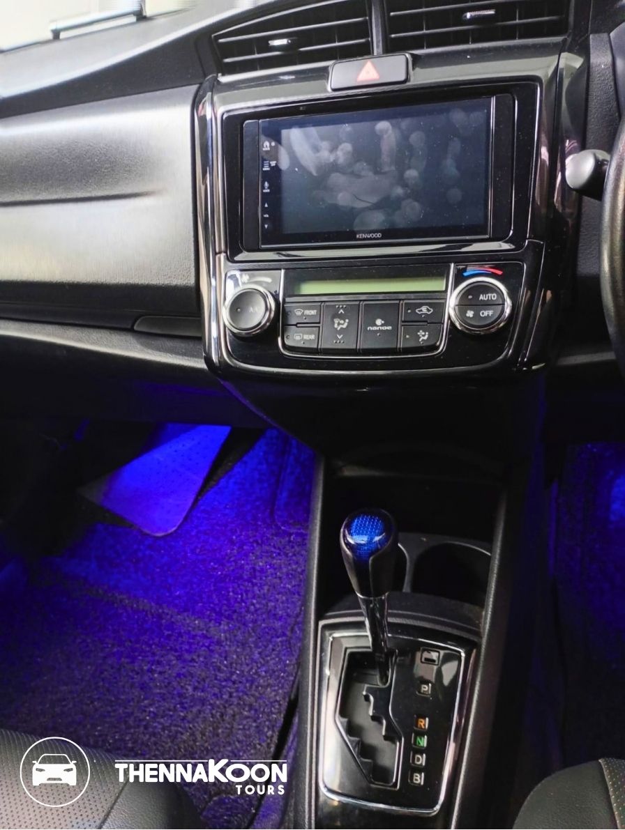 Axio Hybrid - 2016