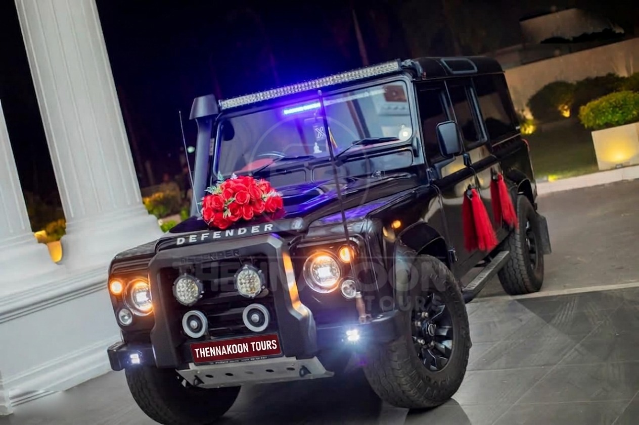LAND ROVER DEFENDER