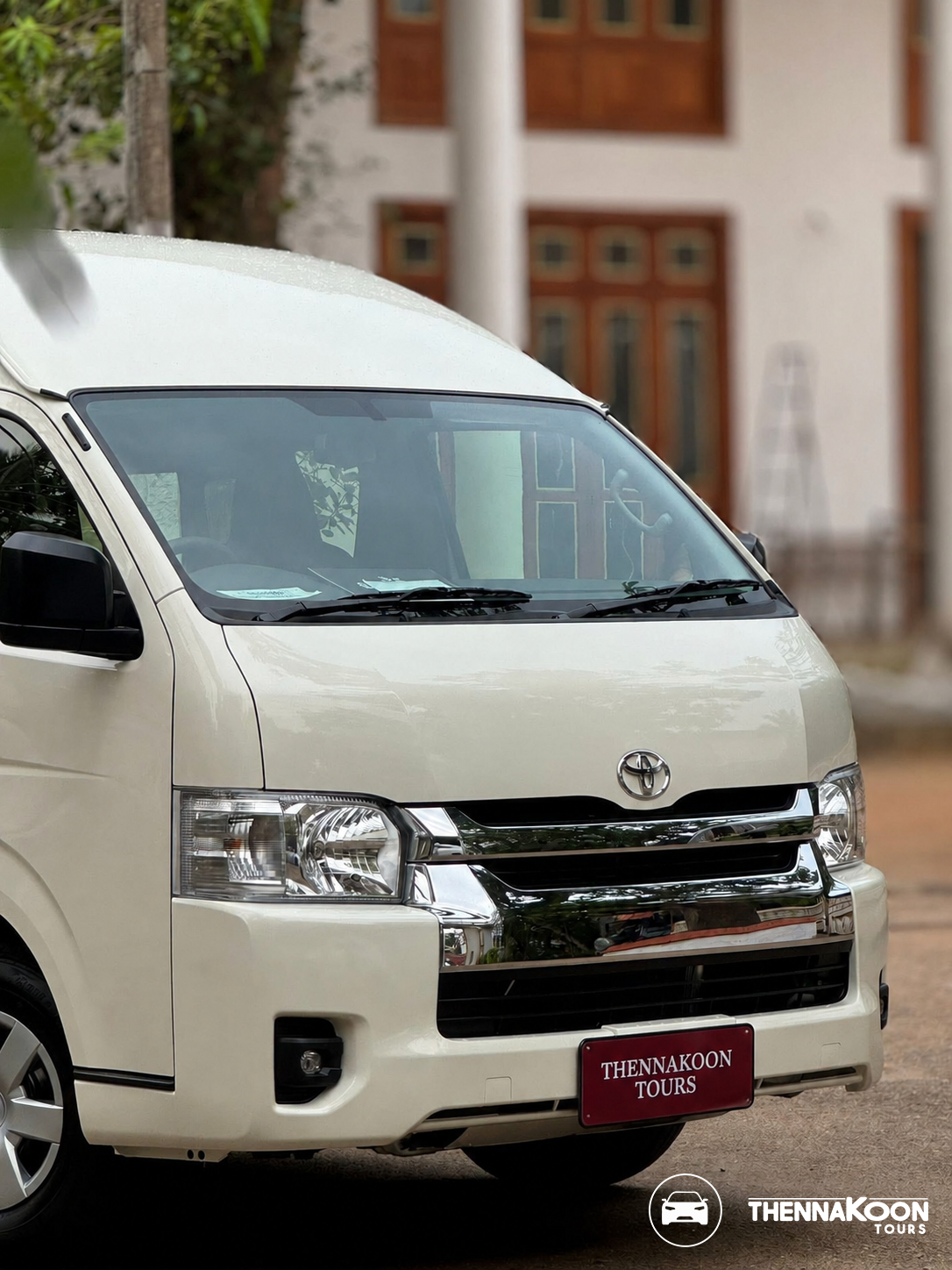 TOYOTA HIACE