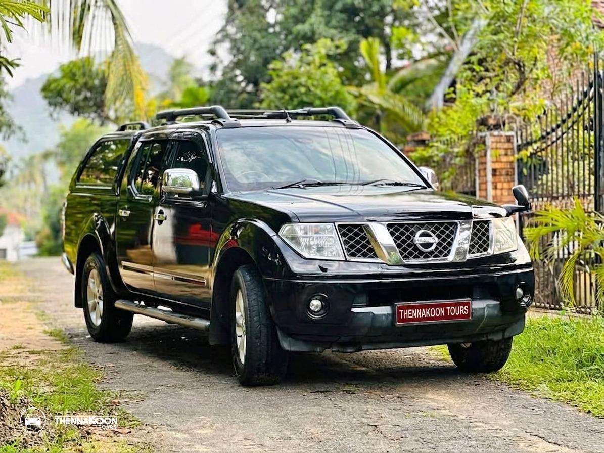 NISSAN NAVARA