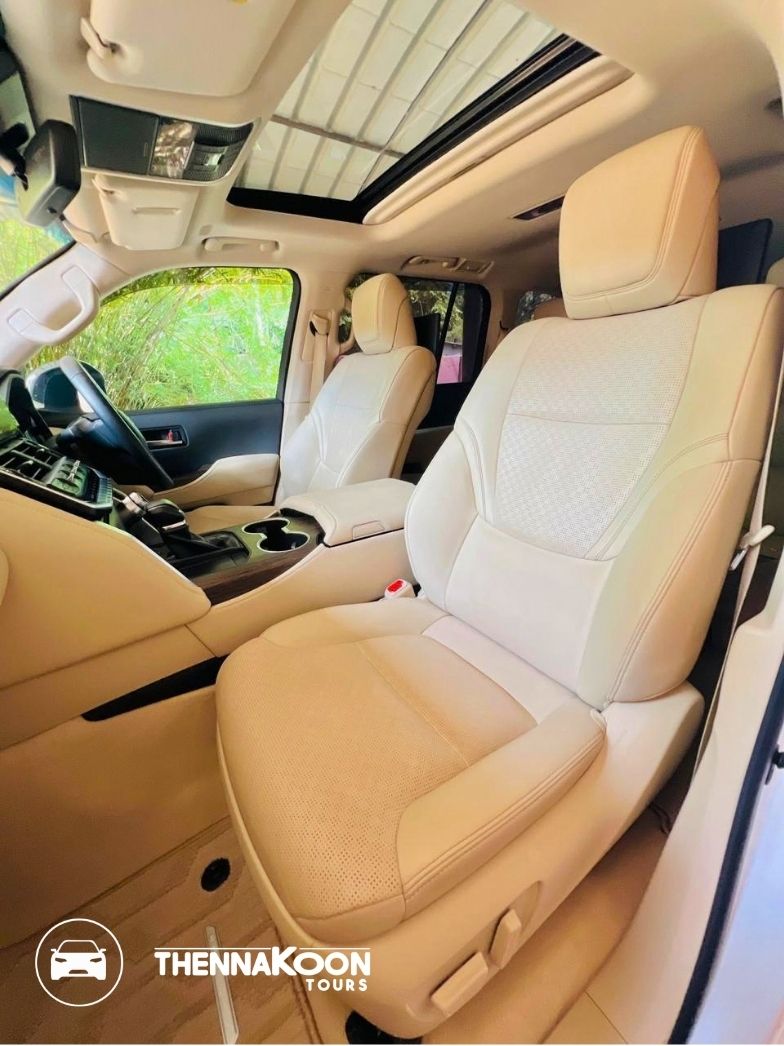 Toyota Land Cruiser LC300 ZX